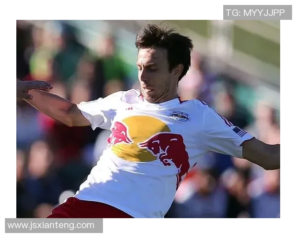 足球圈公开性取向的球星盘点及其影响力分析